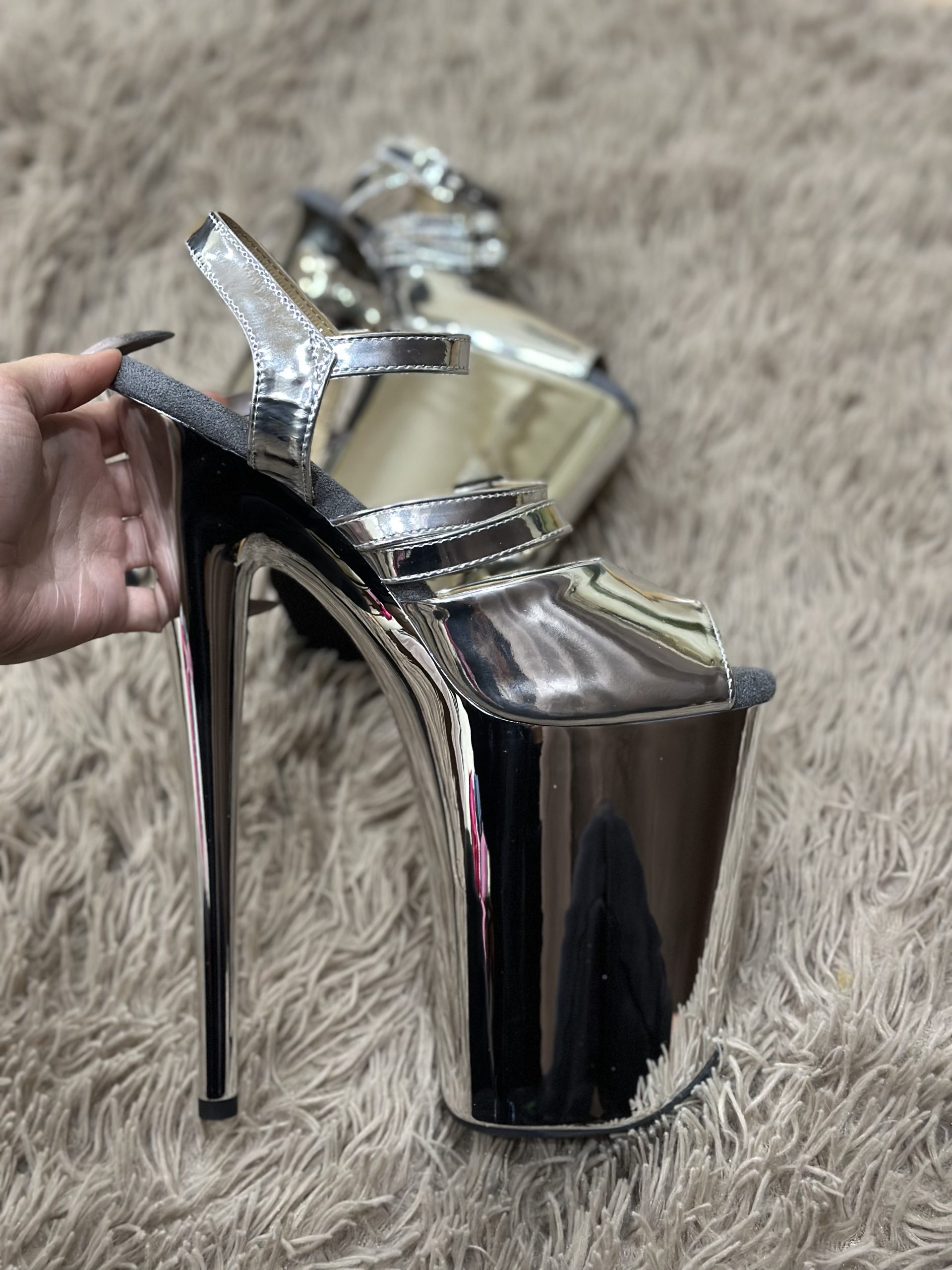 Дзеркальні босоніжки 4ка у сріблі | стріпи з додатковими ремінцями