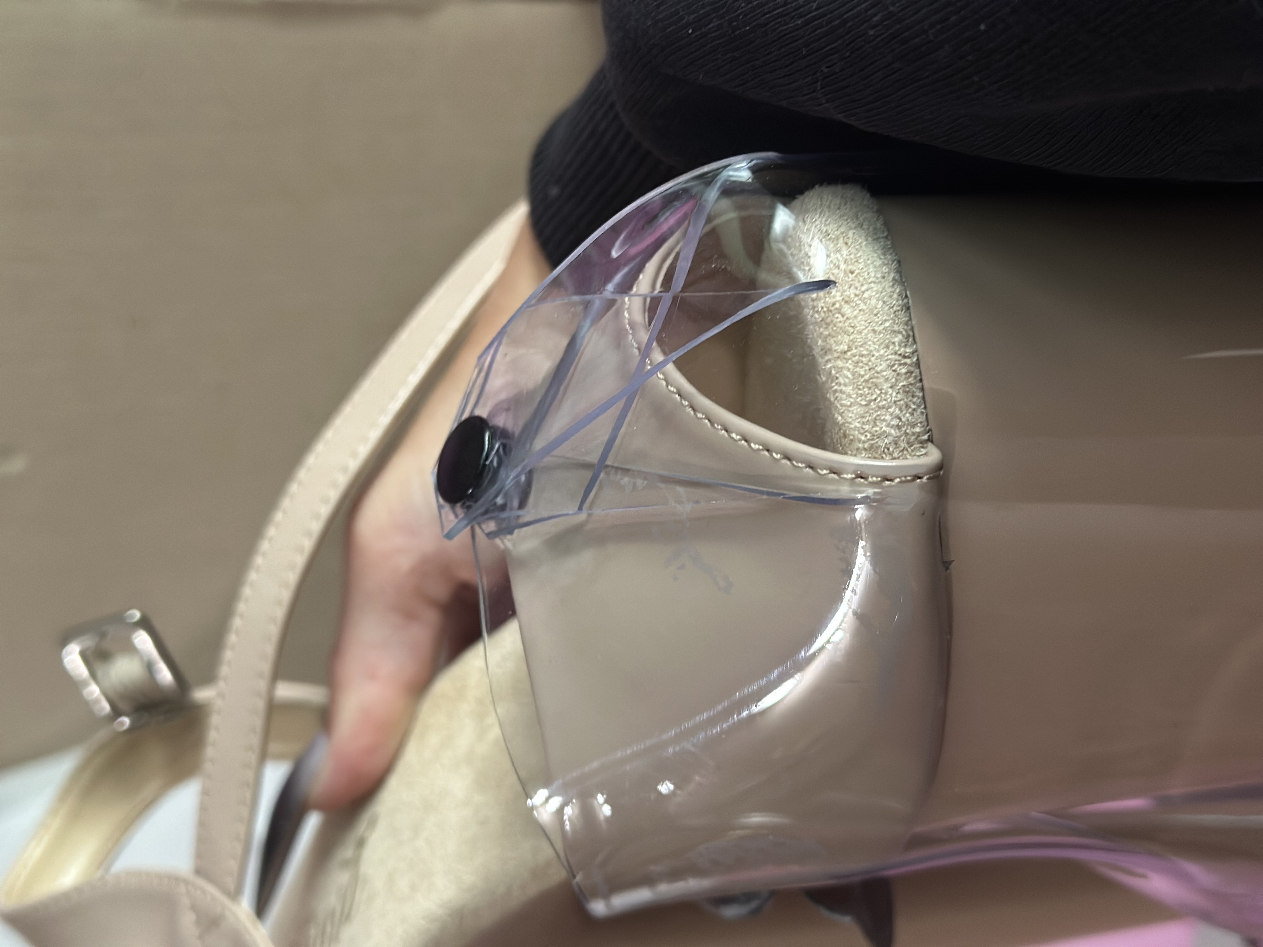 Силіконовий захист з закритим носиком (прозорий)